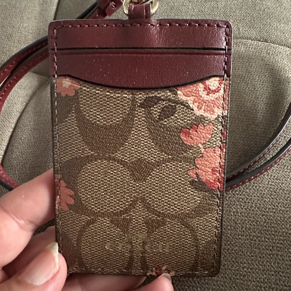COACH card holder with strap for hanging around neck. Two card slots + ID slot - Picture 2 of 5